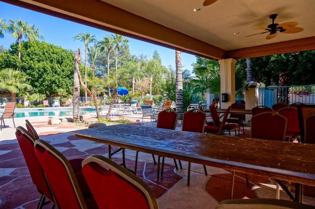 Windemere Hotel & Conference Center Mesa Bagian luar foto
